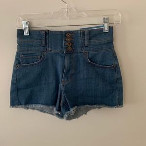 Arizona 4 button denim shorts size 5 NWT